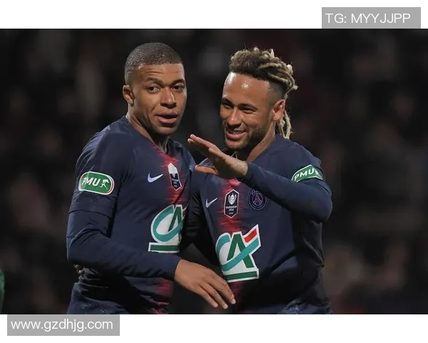 内马尔在足球界的地位与影响力分析及其明星光环的形成 内马尔在足球界的地位与影响力分析及其明星光环的形成