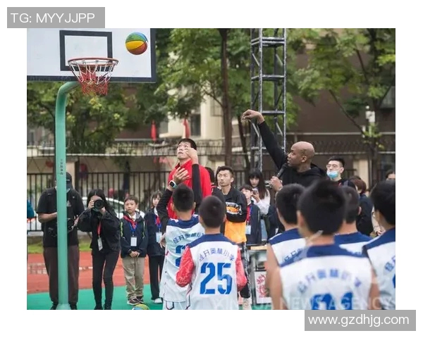 与篮球明星面对面畅谈梦想与热情的精彩时刻