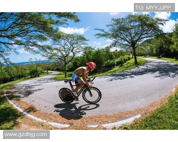 挑战极限铁人三项游泳自行车跑步的极限竞赛全方位体验与突破自我的旅程